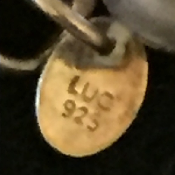 Beautiful 17” three color pearl necklace. - Picture 4 of 5